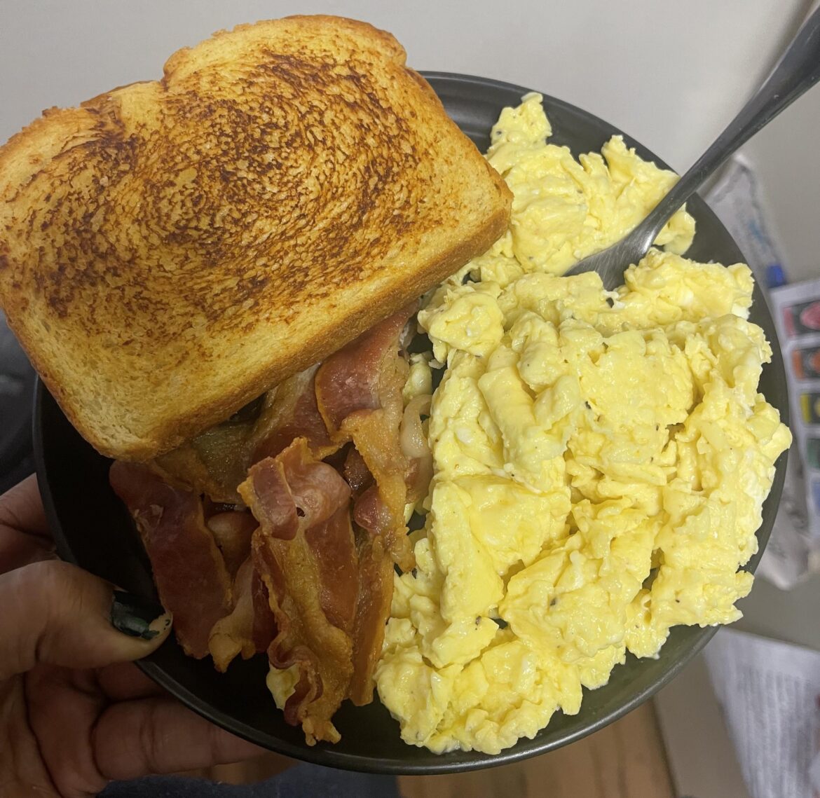 Bacon & Eggs, no cheese 👌🏽