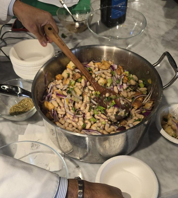 A photo of a Mediterranean-style dish, pane fagioli e alici, made by chef Pietro Parisi / Courtesy of IIC Seoul