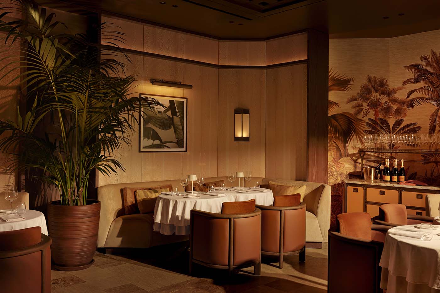 Esca Izmir, İstinyePark Restaurant Designed by URBANJOBS