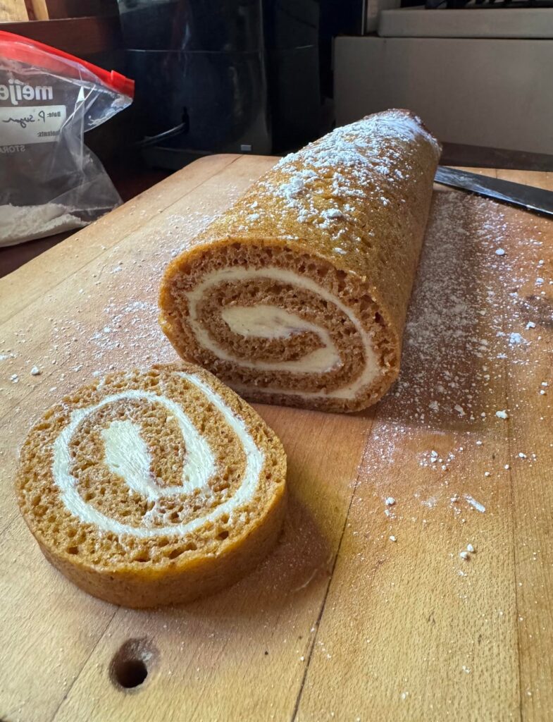 Pumpkin roll 🎃🍁