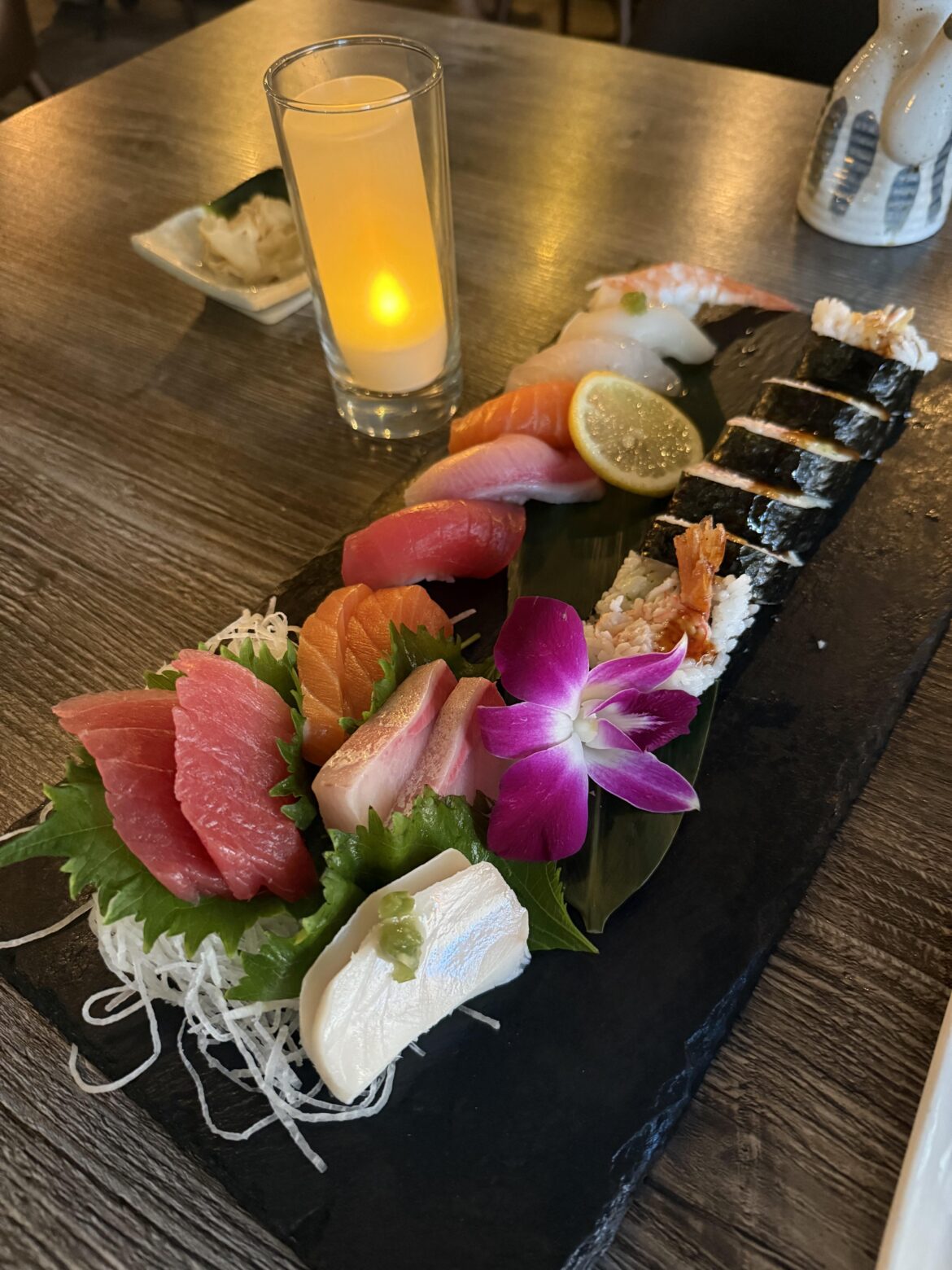 My sushi plate from last night 🌺