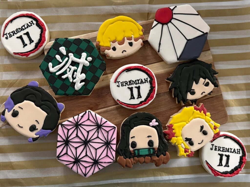 I started cookies back in mid July. I have definitely gotten way better than my first set but I still have a long way to go. Here are my sets due this weekend for attention