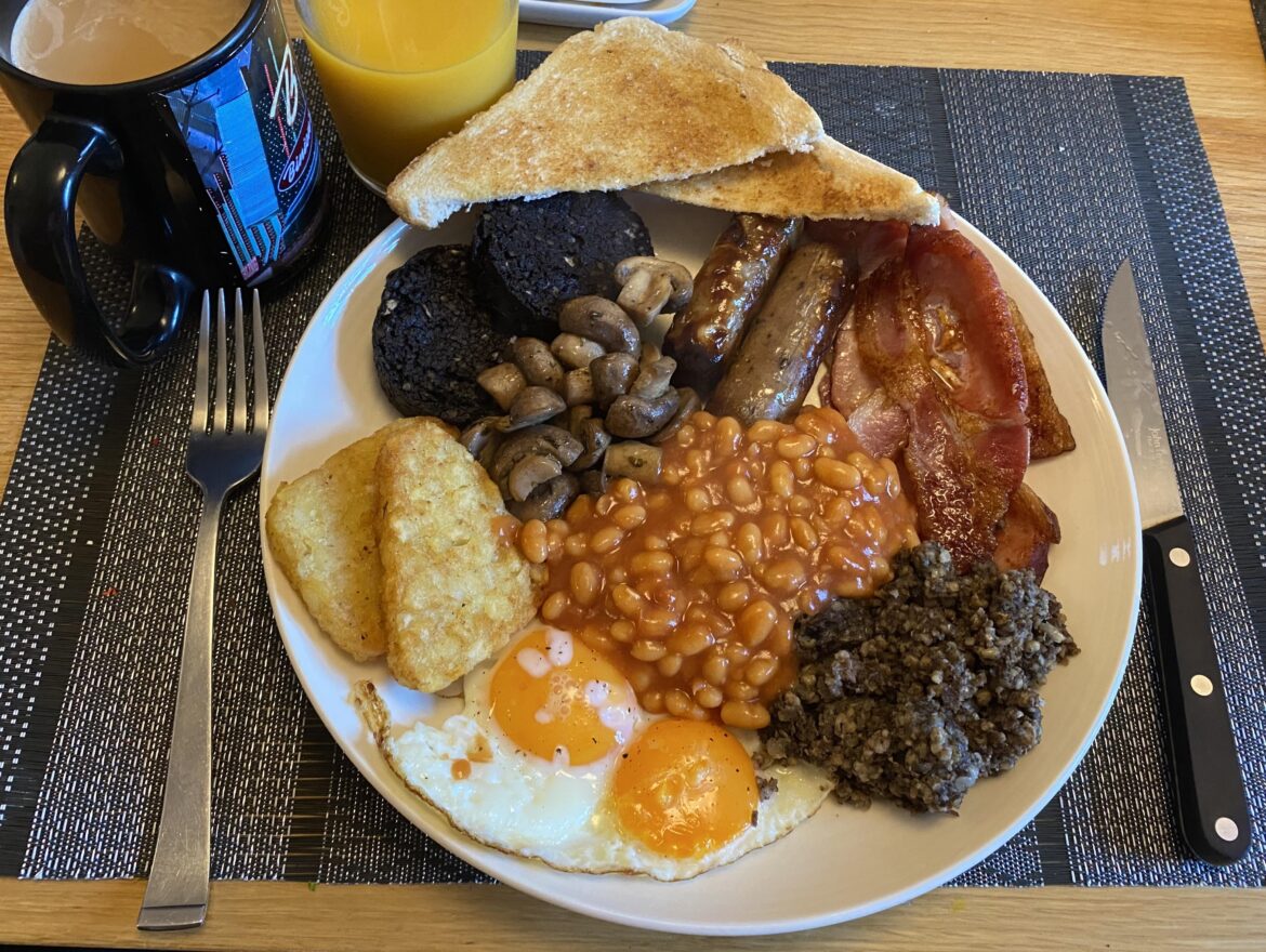 Black pud and haggis