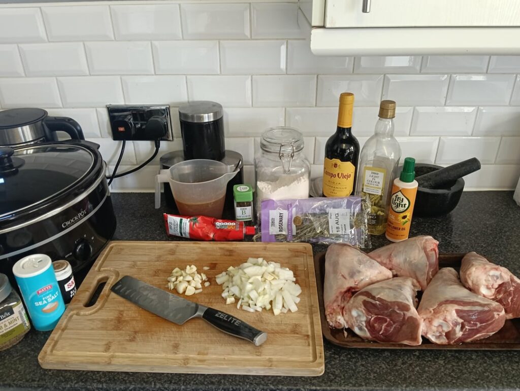 1st attempt at lamb shanks 🙏🤤