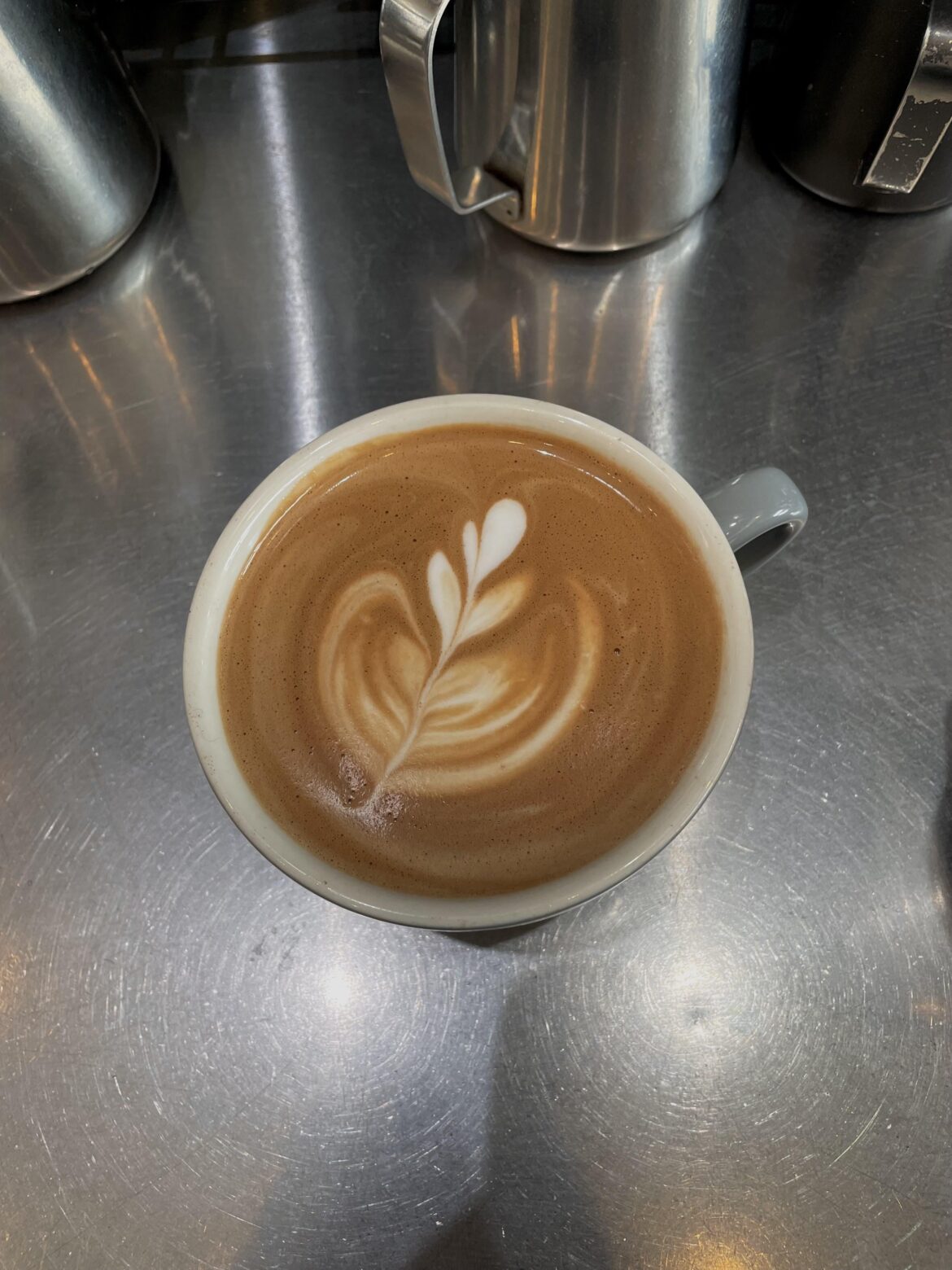 Why can I only pour art in mochas?