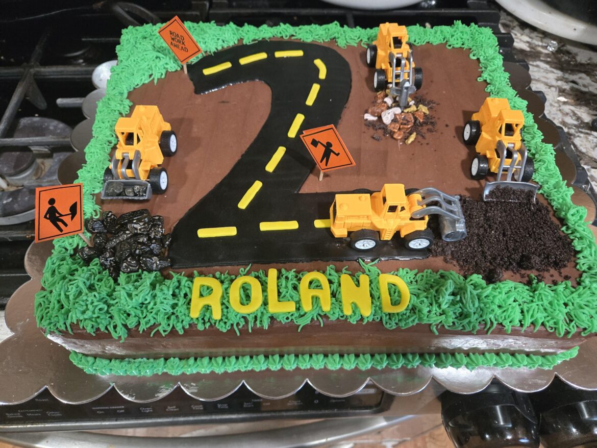 My wife's first commissioned cake!