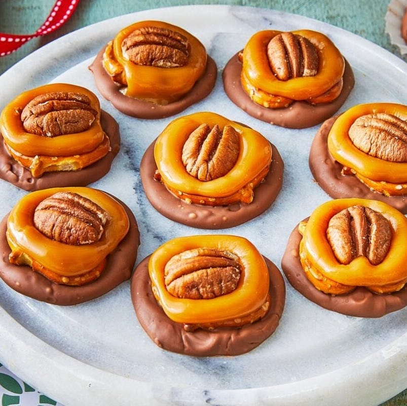 halloween desserts pretzel turtles
