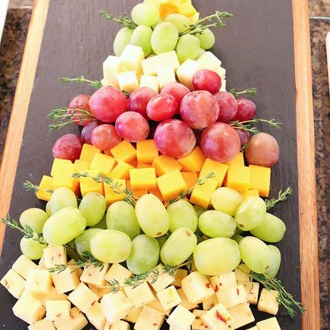 christmas snacks charcuterie tree