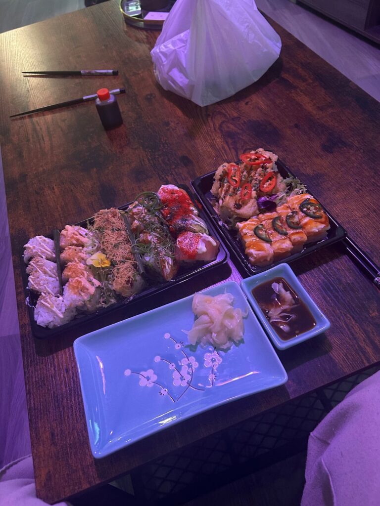 Had a “lil snack” yesterday 🤤