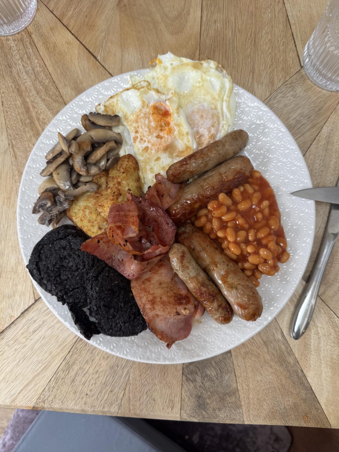 Pre Coldplay fuel tank filler Pre Coldplay fuel tank filler