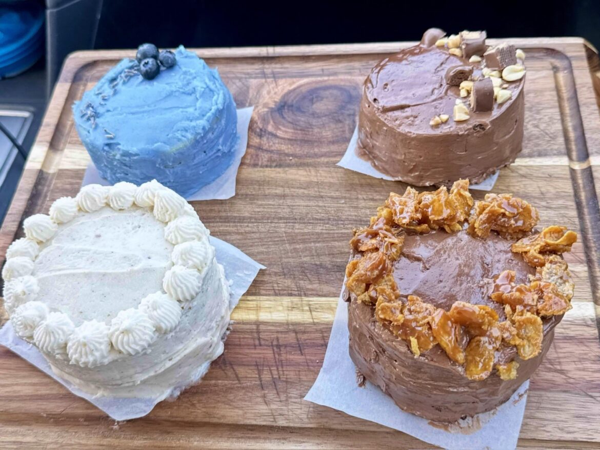 I’m baking my friends bride/groom cake and we had a little cake tasting I’m baking my friends bride/groom cake and we had a little cake tasting