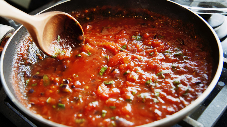 Spaghetti sauce in a pan
