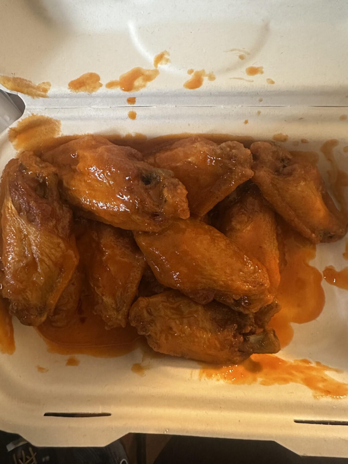 Detroit Wing Company- 10 count buffalo wings, all flats 😌