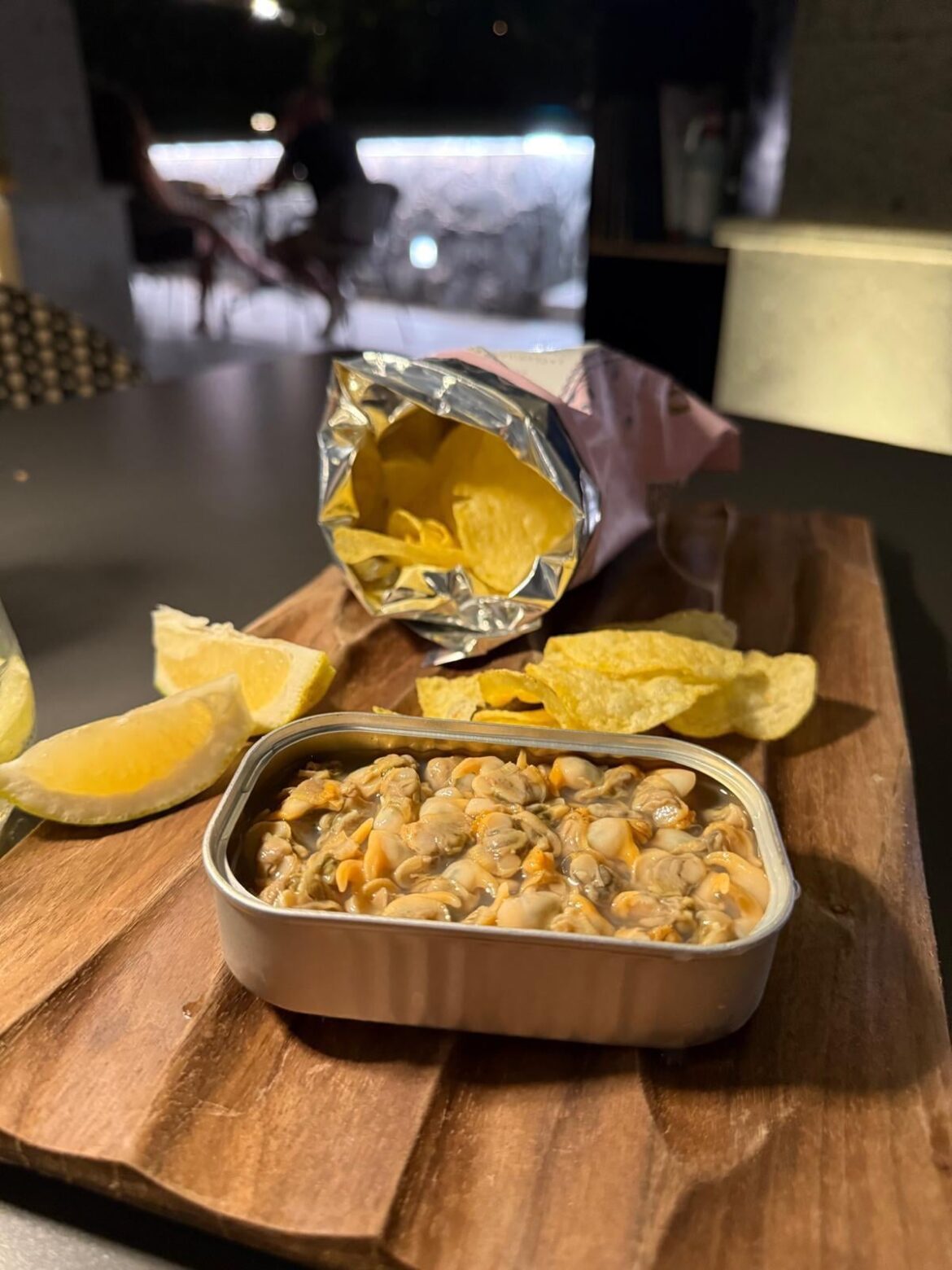 €17 ‘cockles with chips’
