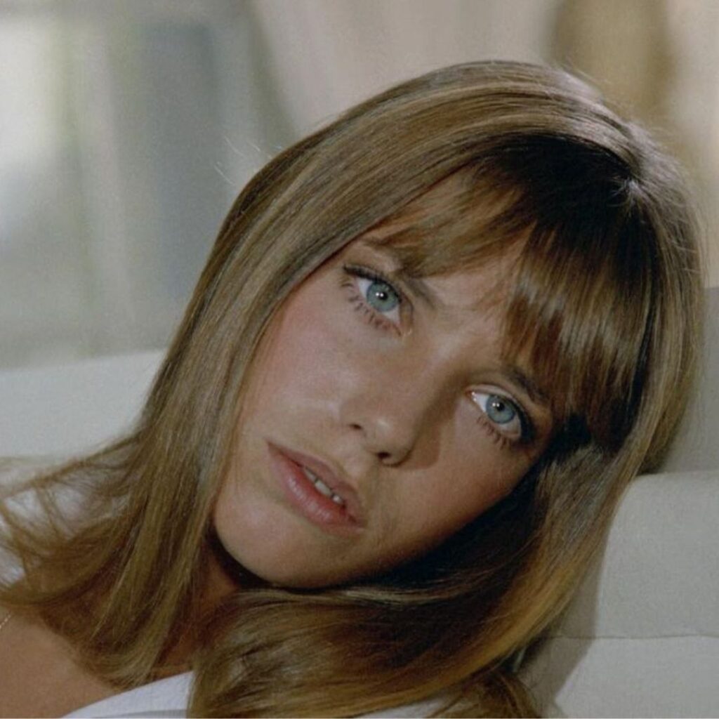 Why You Should Get On the French Pharmacy Beauty Train Why You Should Get On the French Pharmacy Beauty Train