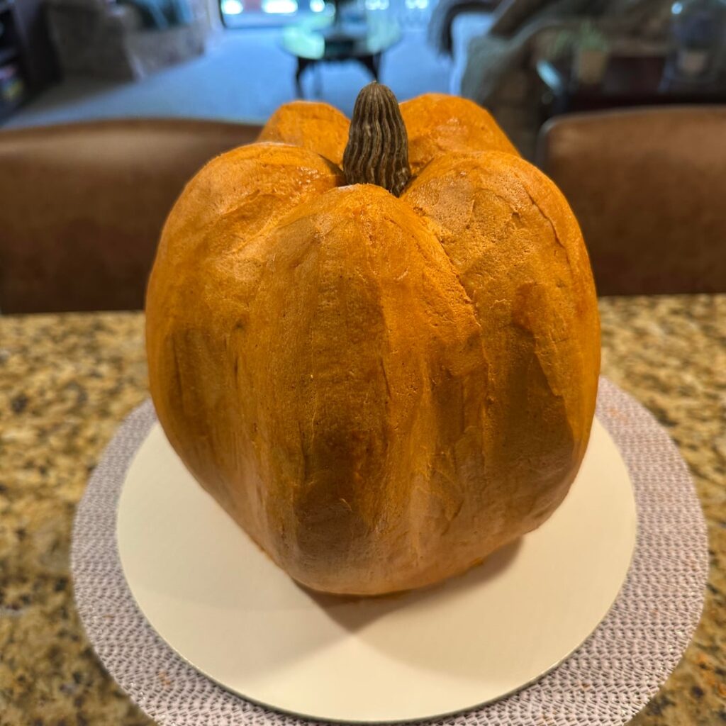 First sculpted cake! Pumpkin-shaped cake for a friend’s birthday