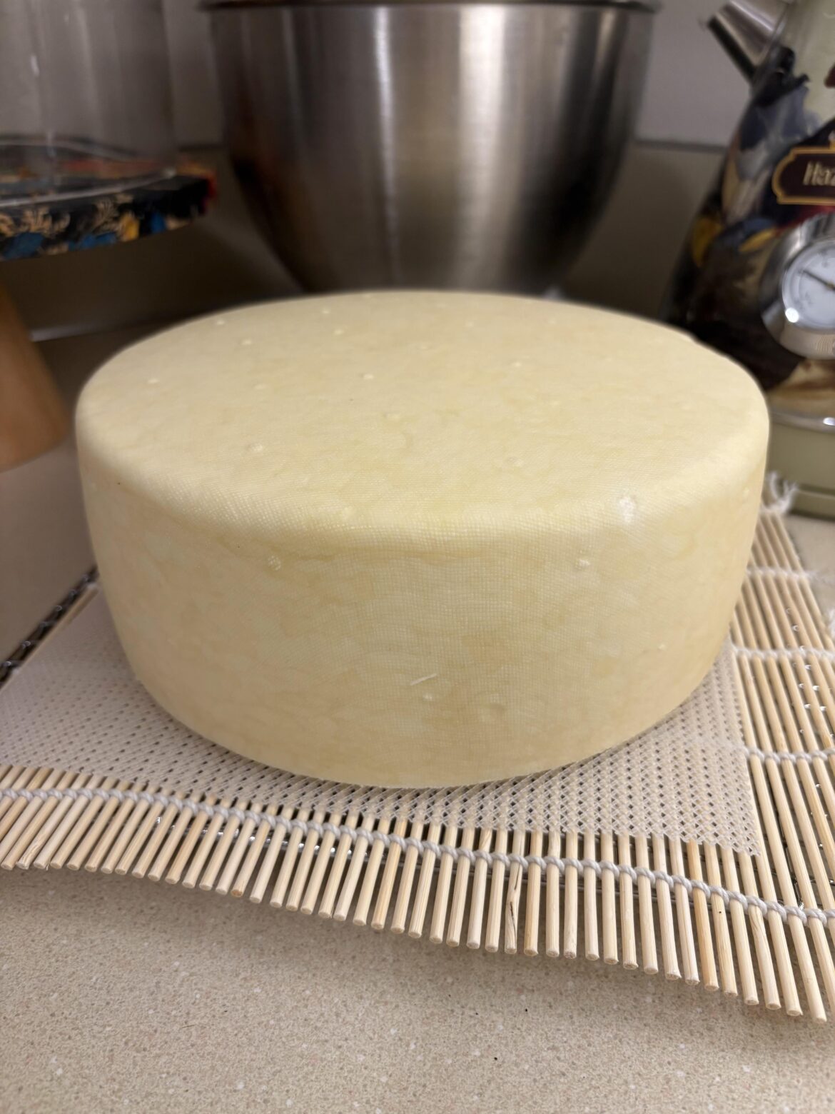 Coconut cream gouda 2.0, perfecting the recipe. The last one was pretty fantastic, but I think I can do better.