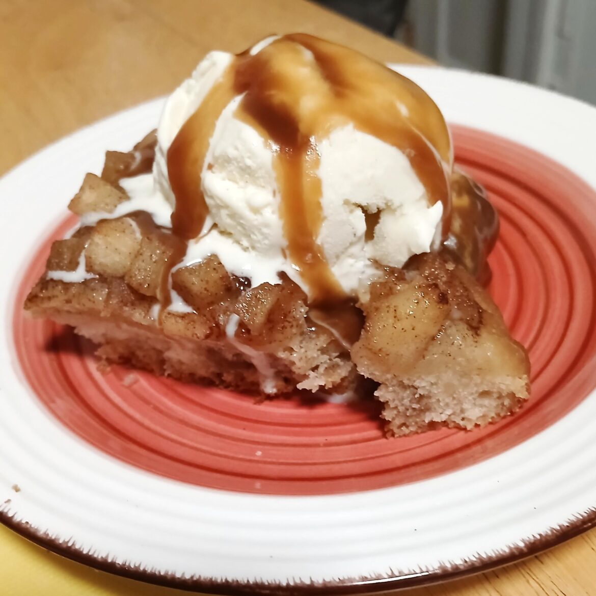 Apple fritter focaccia with French vanilla ice cream & homemade caramel sauce.