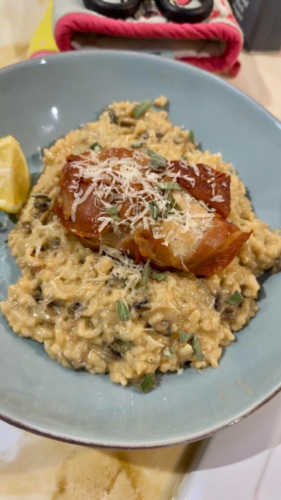 Prosciutto Wrapped Chicken with Sage Prosciutto Wrapped Chicken with Sage