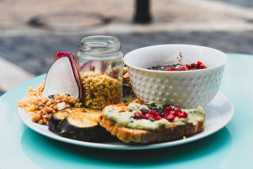 Kitchen Garden: A Girls Getaway Weekend in Bordeaux Itinerary. How to spend three days in Bordeaux; what to see, where to go, what to eat, and the best day trips from Bordeaux, South West France