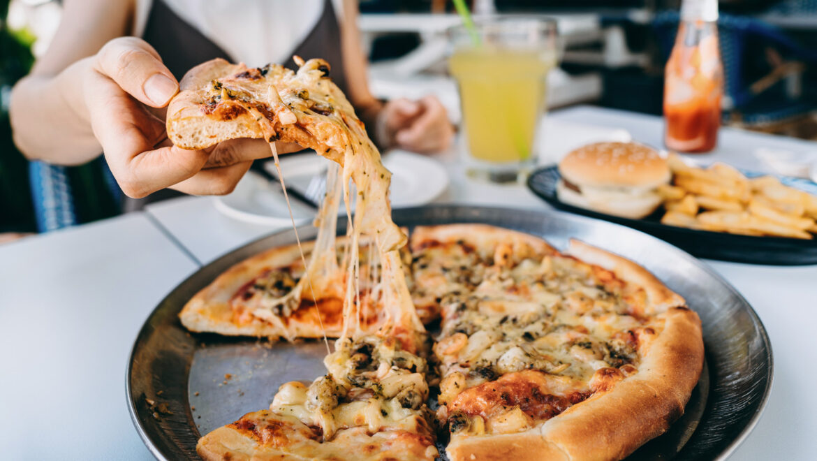 Old-School Pizza Chains That Quietly Disappeared