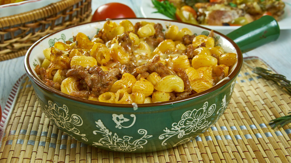 12 Vintage Pasta Recipes You Rarely See Anymore 12 Vintage Pasta Recipes You Rarely See Anymore