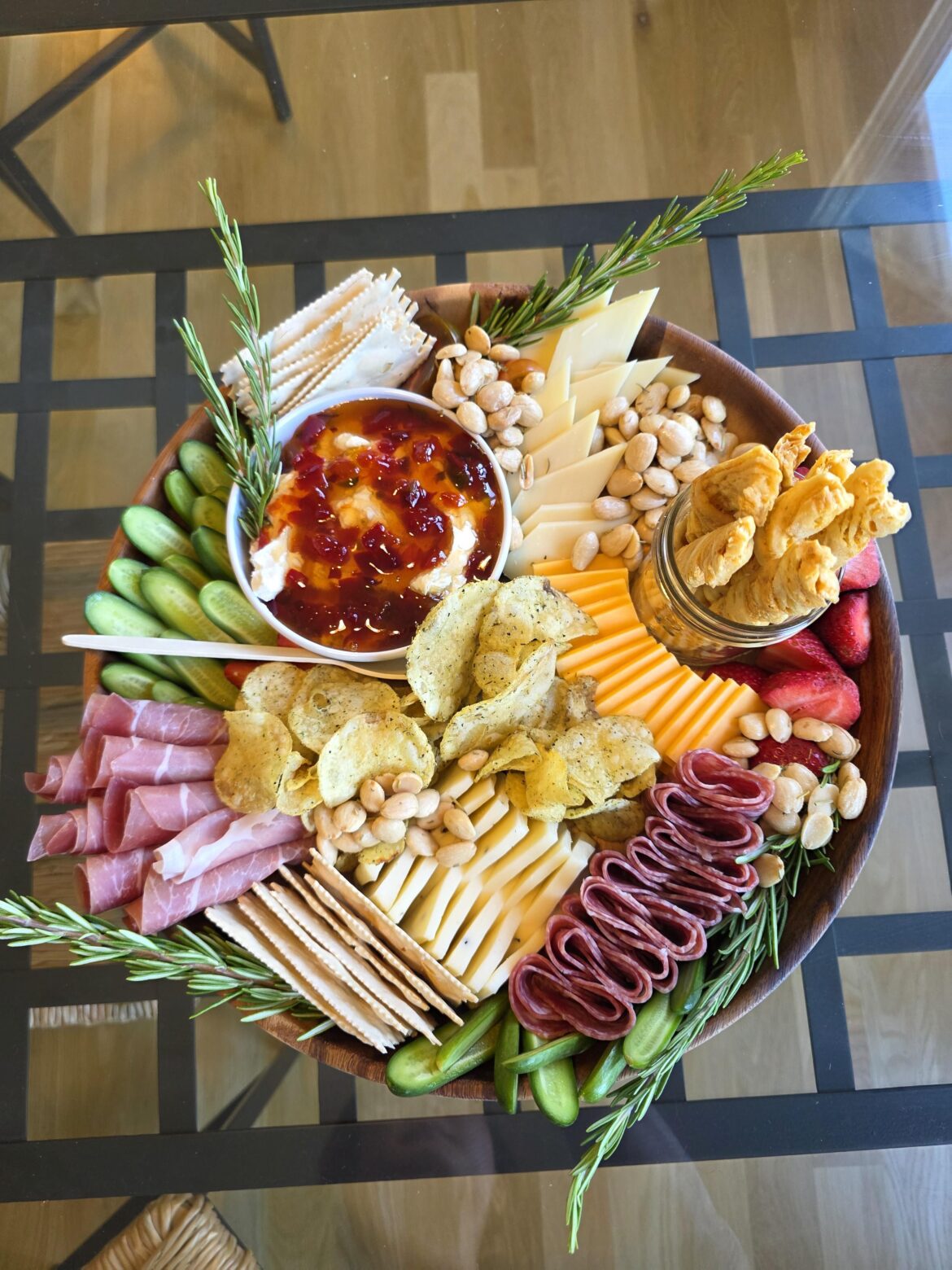 Little Weekend Board