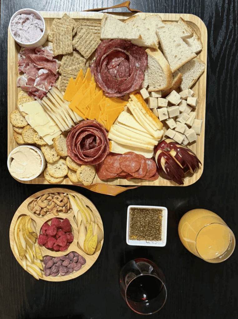 My mom got me a new board for my birthday so of course I had to make one.