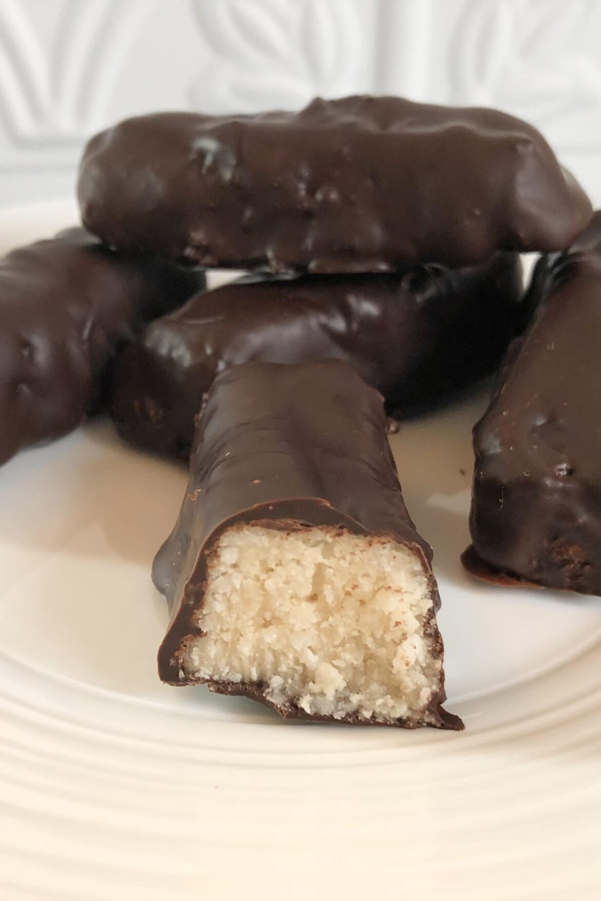 Easy homemade coconut chocolate bars