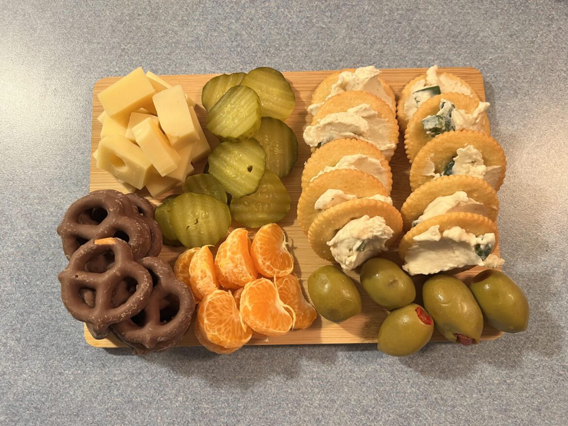 Friday late night snack ✨🌕🩶