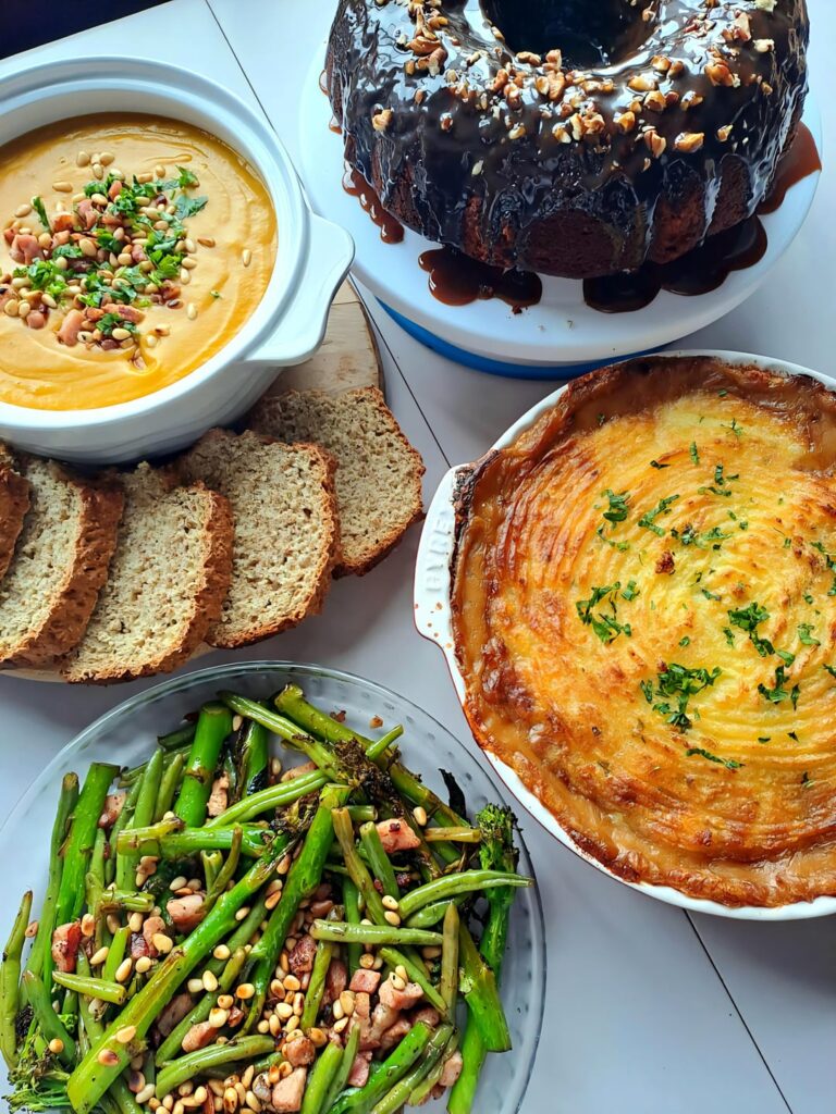 Midweek treat! I made a spiced vegetable soup with homemade soda bread, cottage pie with fried greens and a sticky toffee pudding for dessert