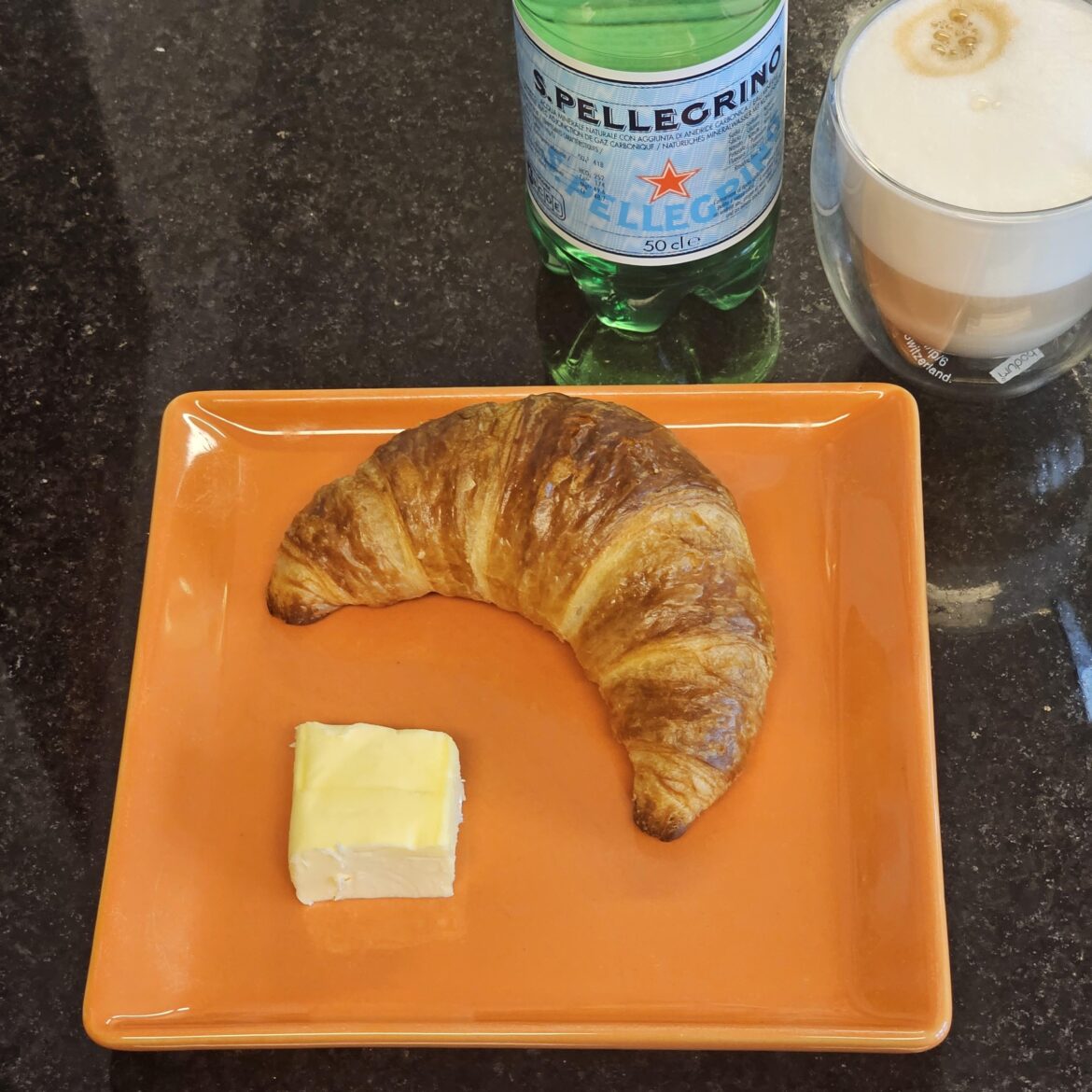 Fairly typical Swiss Z’Nüni: 2, maybe 3 Gipfeli with coffee, here with homemade cappuccino Fairly typical Swiss Z'Nüni: 2, maybe 3 Gipfeli with coffee, here with homemade cappuccino