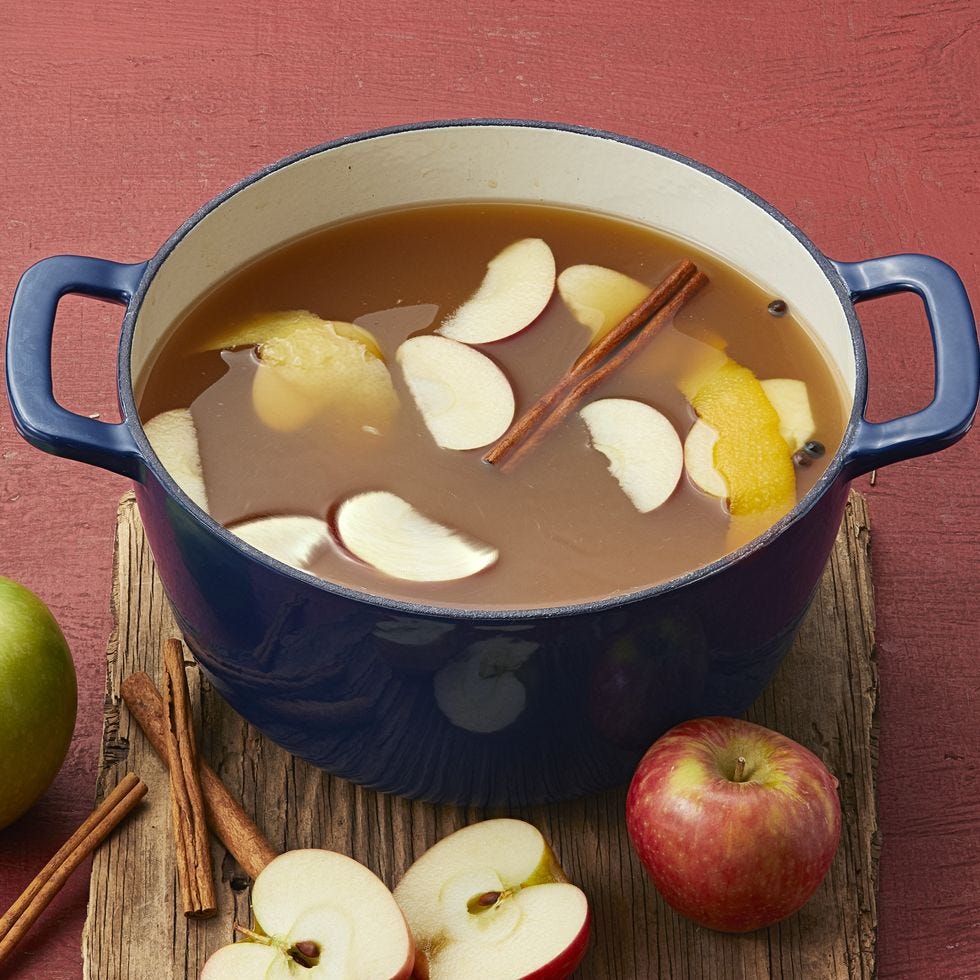 mulled maple apple cider fall cocktail
