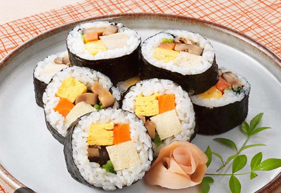 Futomaki 太巻き is not Kimbap.