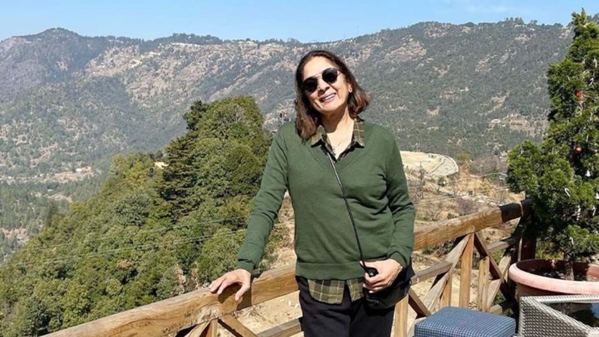 Neena Gupta takes homemade food to the airport