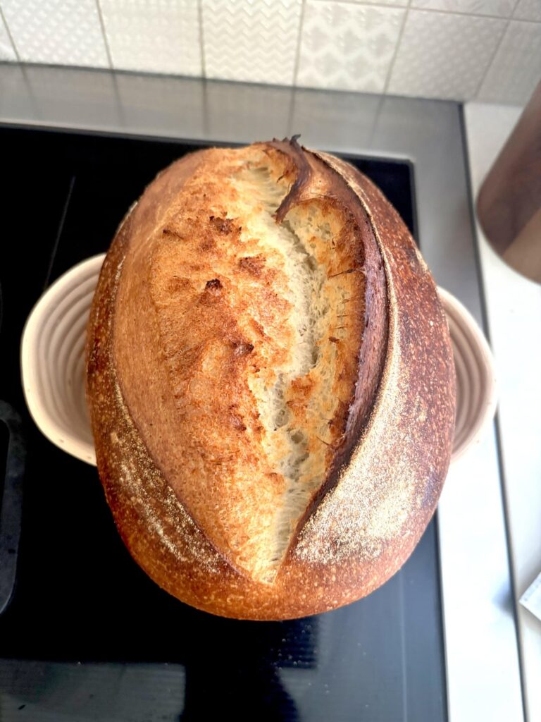 Lifes been busy, first loaf since June