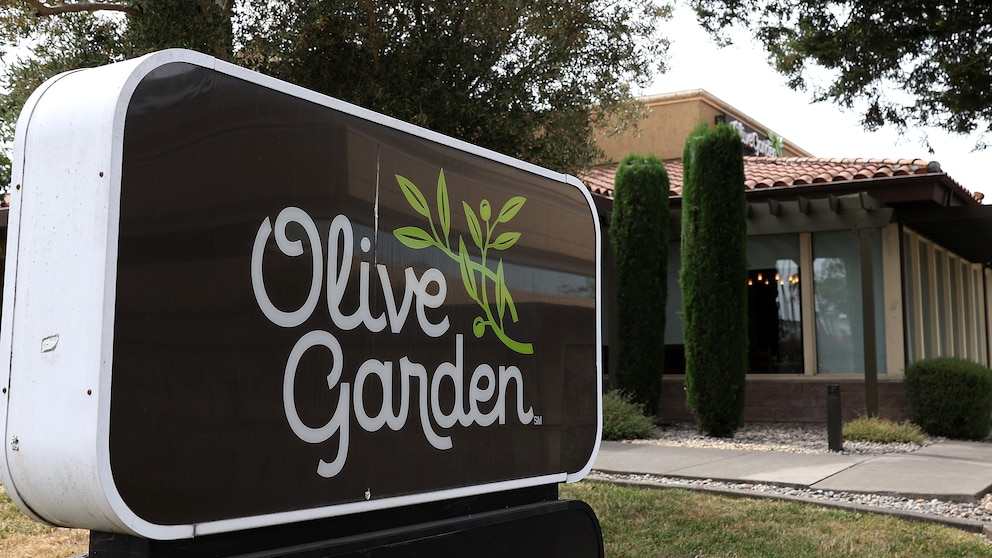 Olive Garden says it’s testing smaller portions with lower prices Olive Garden says it's testing smaller portions with lower prices