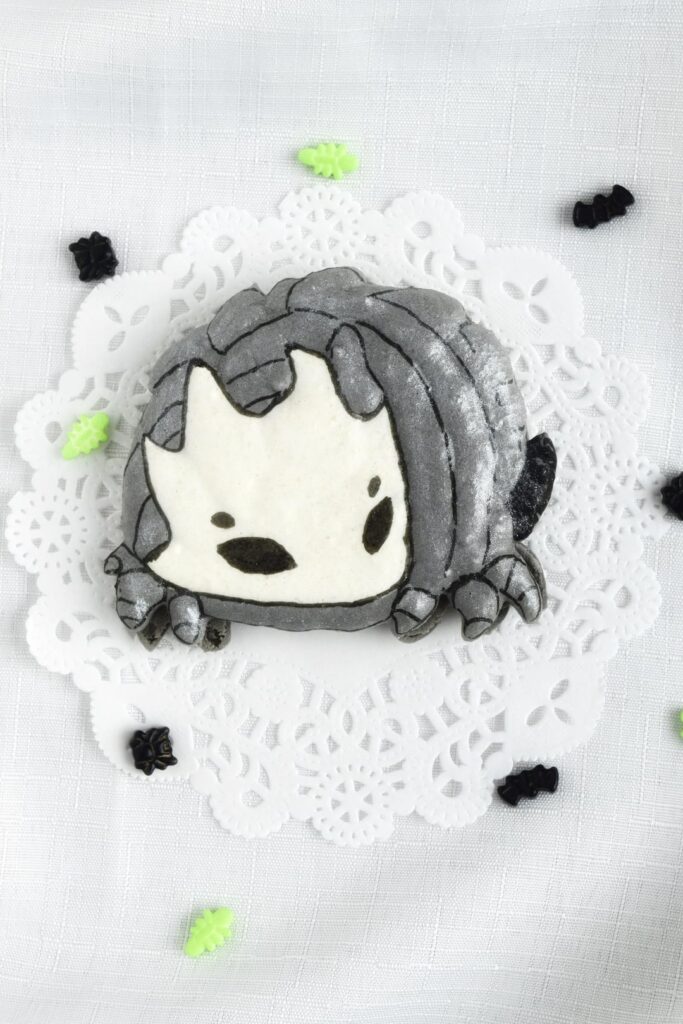 I made Hollow Knight Silksong macarons