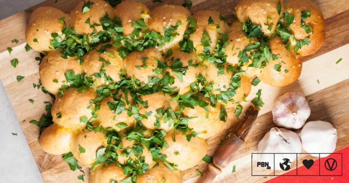 10 Vegan Recipes To Serve At Your Christmas Party