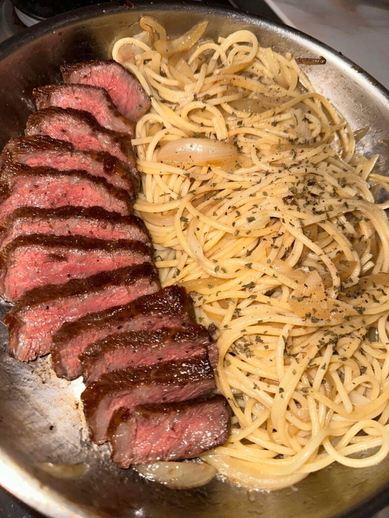 2 am dinner, all in a pan’s work 😋