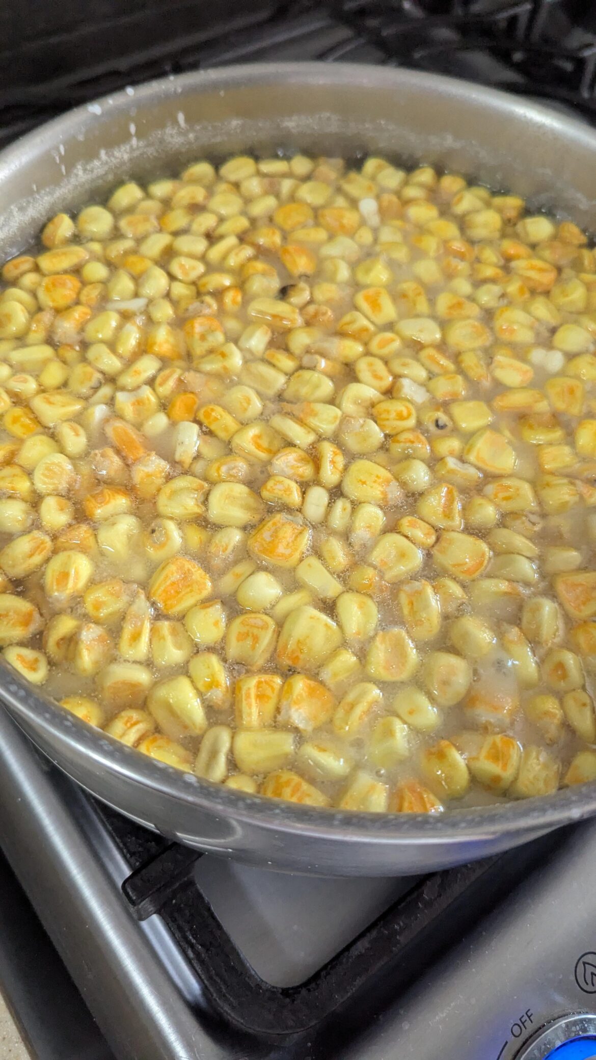 Making nixtamal for pozole