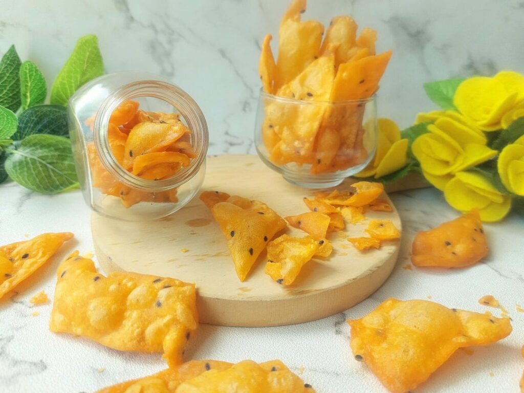 Black Sesame Sweet Potato Chips