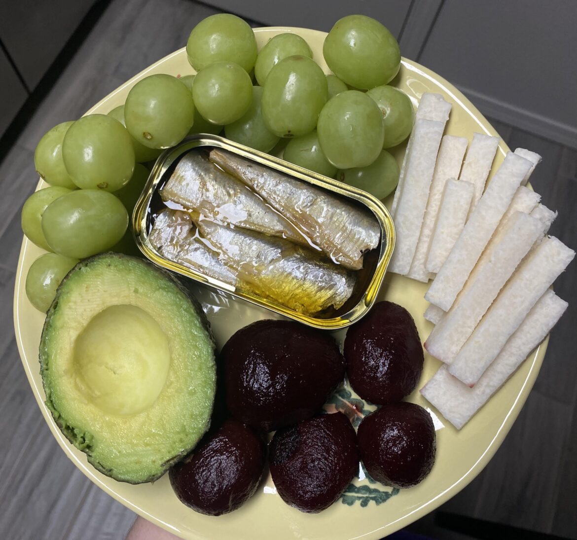 when you don’t know what sounds good for dinner, but you know sardines ALWAYS sound good…