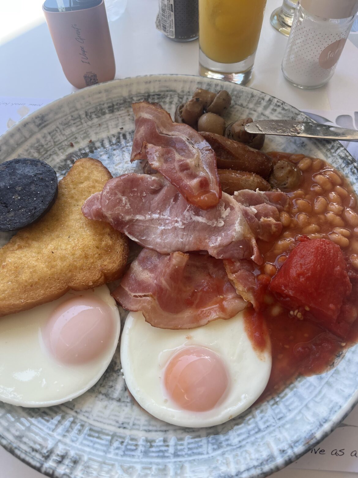 Dannys Hotel, Zante Greece €7