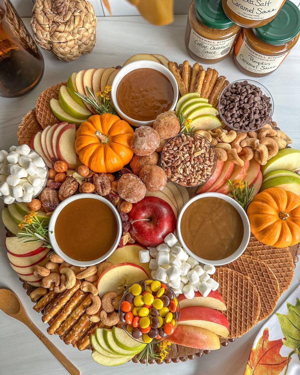 Caramel Apple Board 🍎