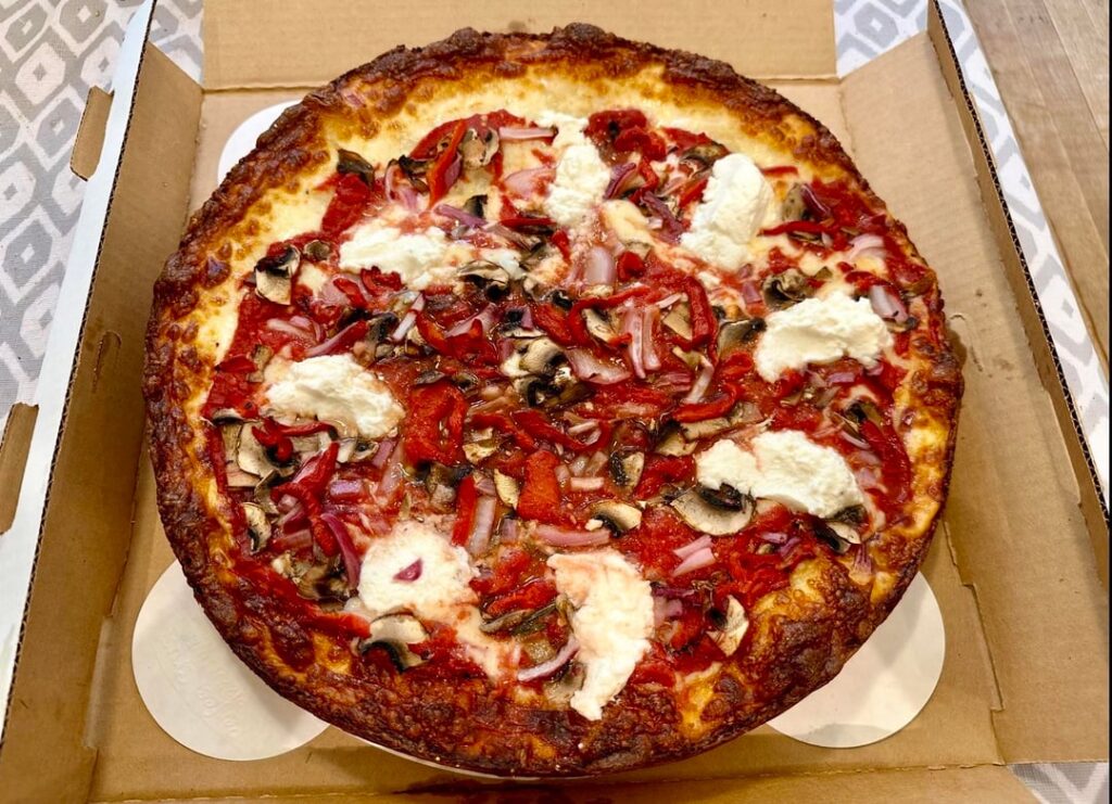 George’s Deep Dish is Delicious