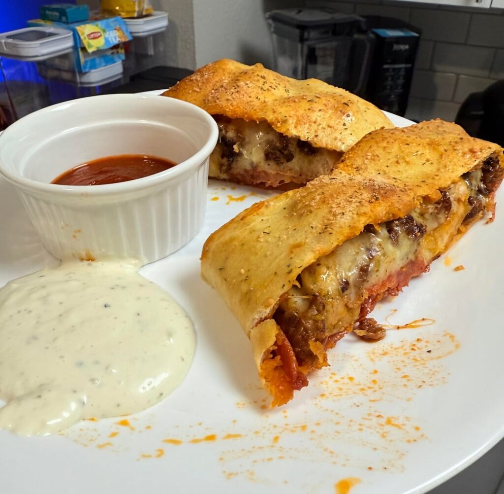 [homemade] Stromboli