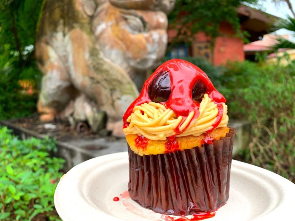 REVIEW: Mamma Mia! New Spaghetti and Meatball Cupcake is a Sweet Twist on the Italian Favorite at Walt Disney World REVIEW: Mamma Mia! New Spaghetti and Meatball Cupcake is a Sweet Twist on the Italian Favorite at Walt Disney World