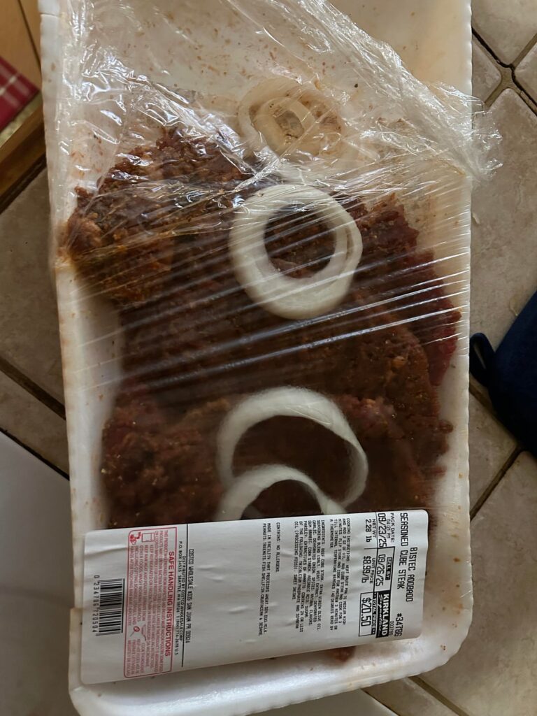 Love me those Costco preseasoned cube steaks