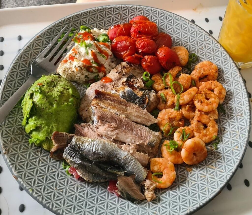 Sardine fillets and garlic prawns for breakfast.